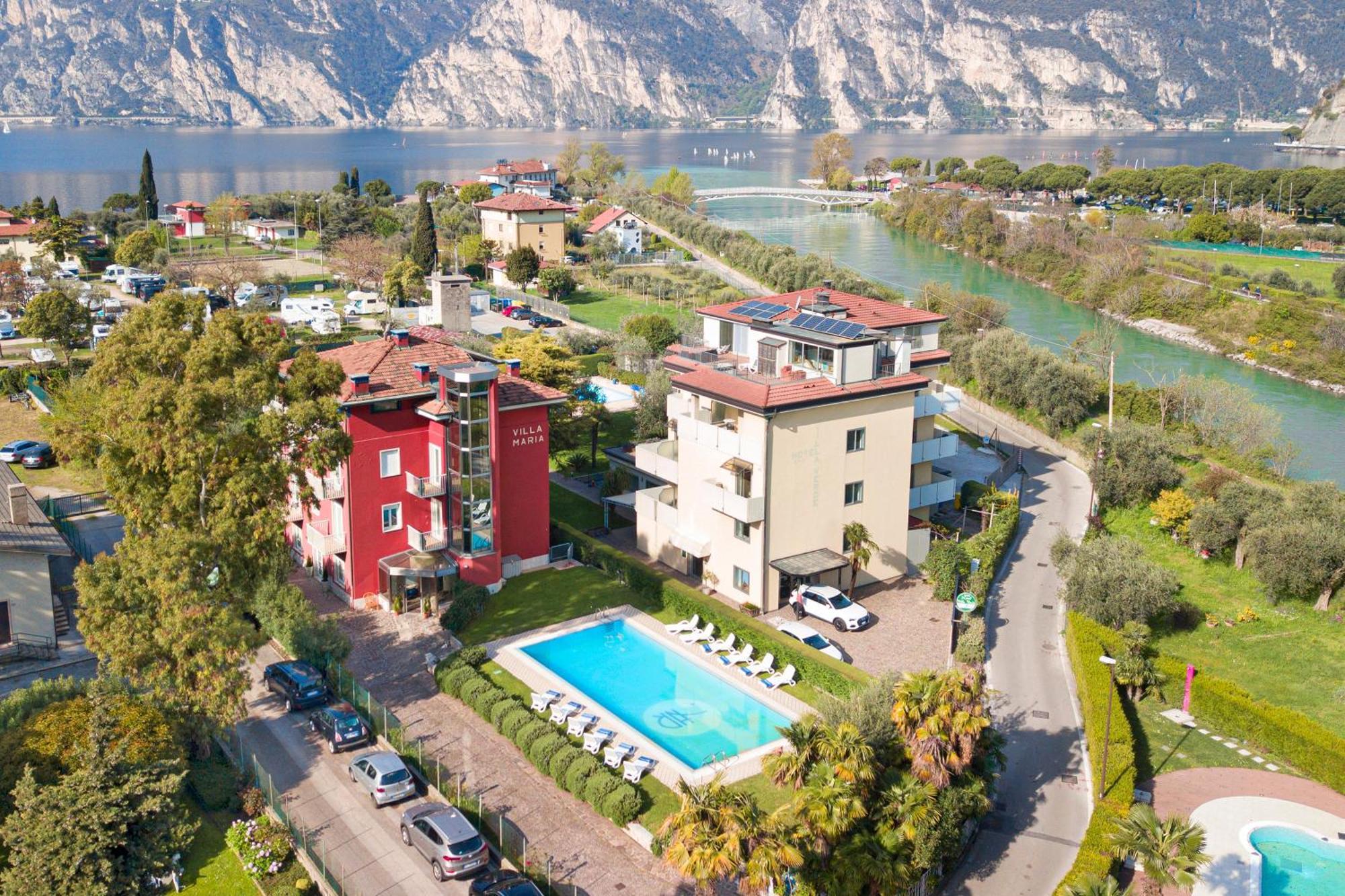 Bike & Wind Hotel Villa Maria Торболе Экстерьер фото